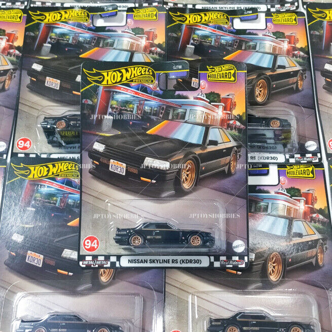 Hot Wheels Boulevard Nissan Skyline RS (KDR30)【HBV007】